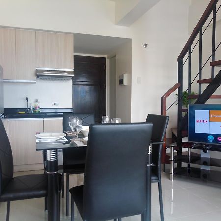 Апартаменти 2405 Mabolo Garden Flats Cebu Екстер'єр фото