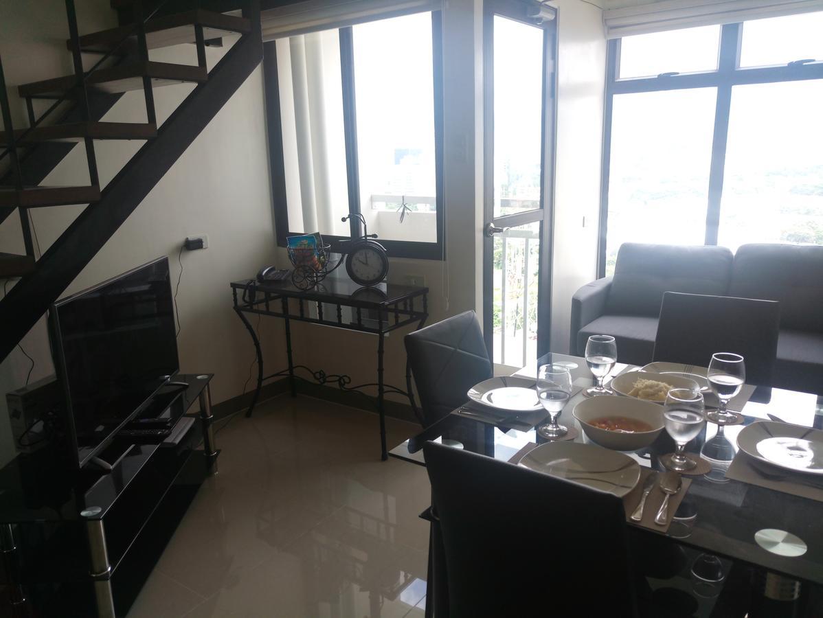 Апартаменти 2405 Mabolo Garden Flats Cebu Екстер'єр фото